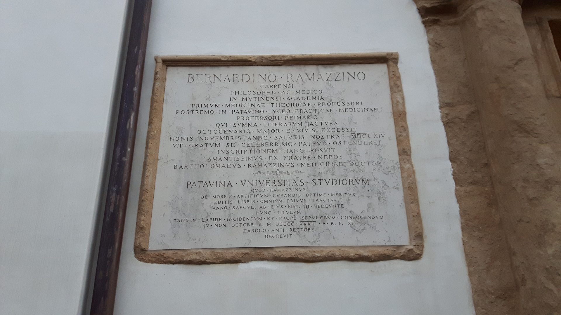 Bernardino%20Ramazzini%27s%20tomb%2C%20Padua%20-%2003.jpg